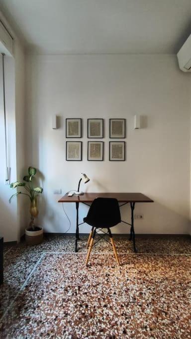 Cozy Apartment Near The Colosseum Roma Dış mekan fotoğraf