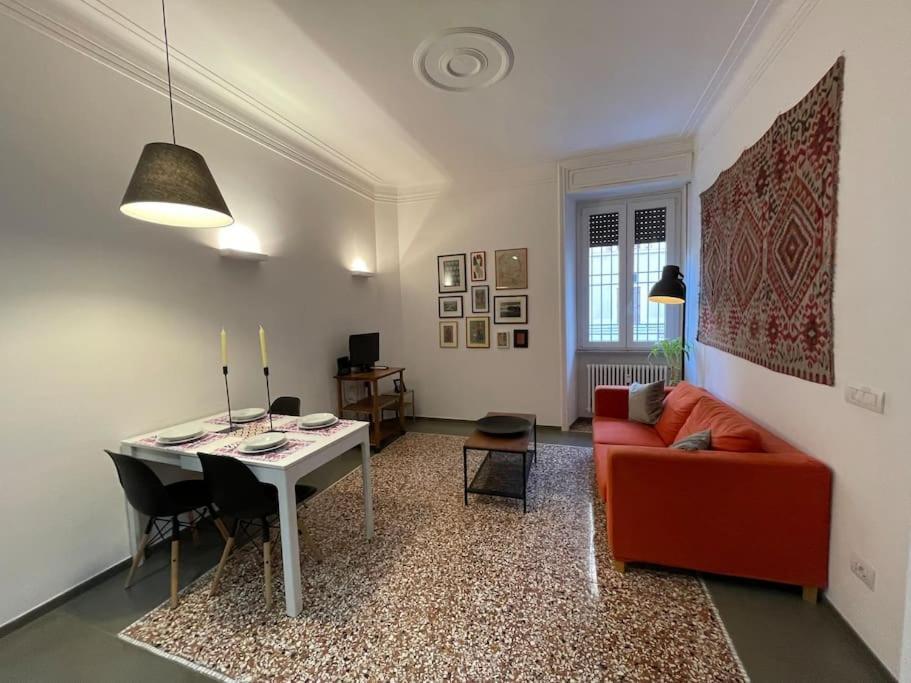 Cozy Apartment Near The Colosseum Roma Dış mekan fotoğraf